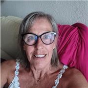 Profesora de apoyo para alumnos con TDAH desde infantil a 4° de ESO.
15 años de experiencia. Ayudo al alumno a superar asignaturas